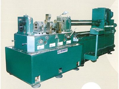 柴油機(jī)缸體主軸孔、凸輪軸孔精鏜組合機(jī)床